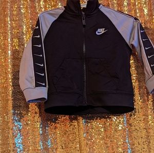 Toddler boy Nike Jacket size 18M